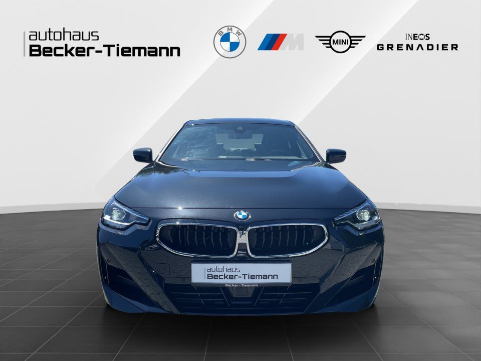 BMW 218