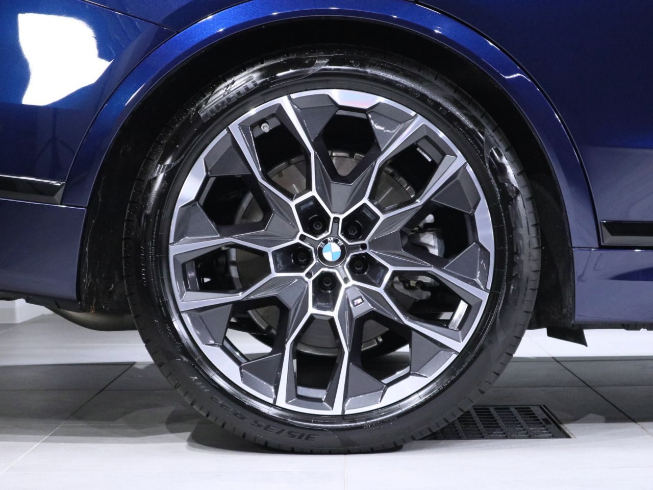 X7 xDrive40d RHD US