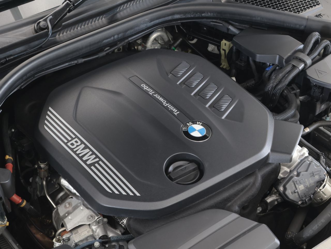 320d xDrive Berline RHD