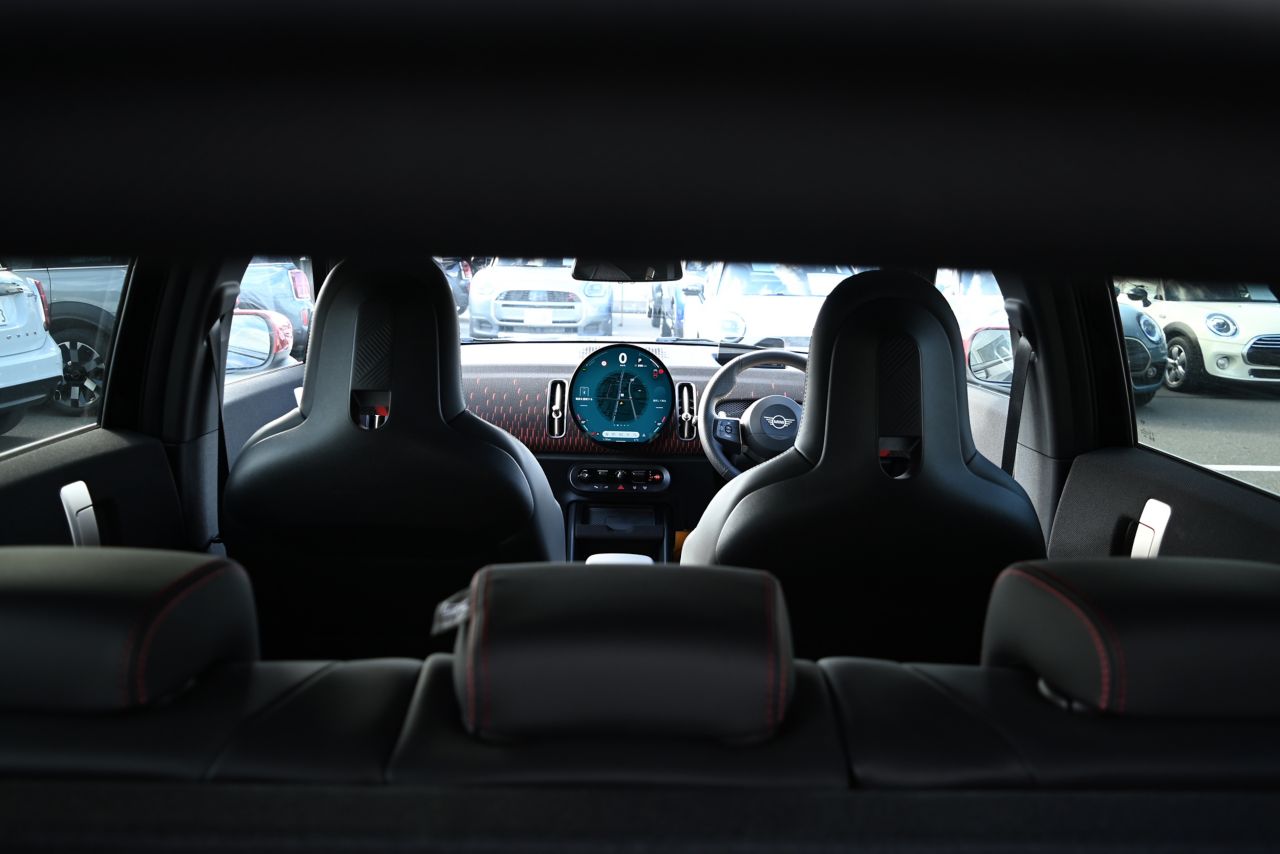 U25 MINI John Cooper Works Countryman ALL4