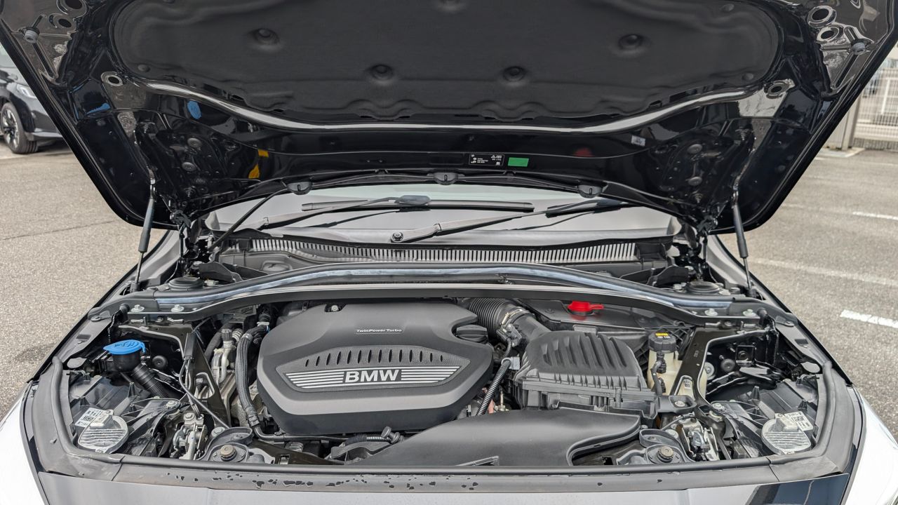 F40 118d Sports Hatch 5-door B47 2.0d