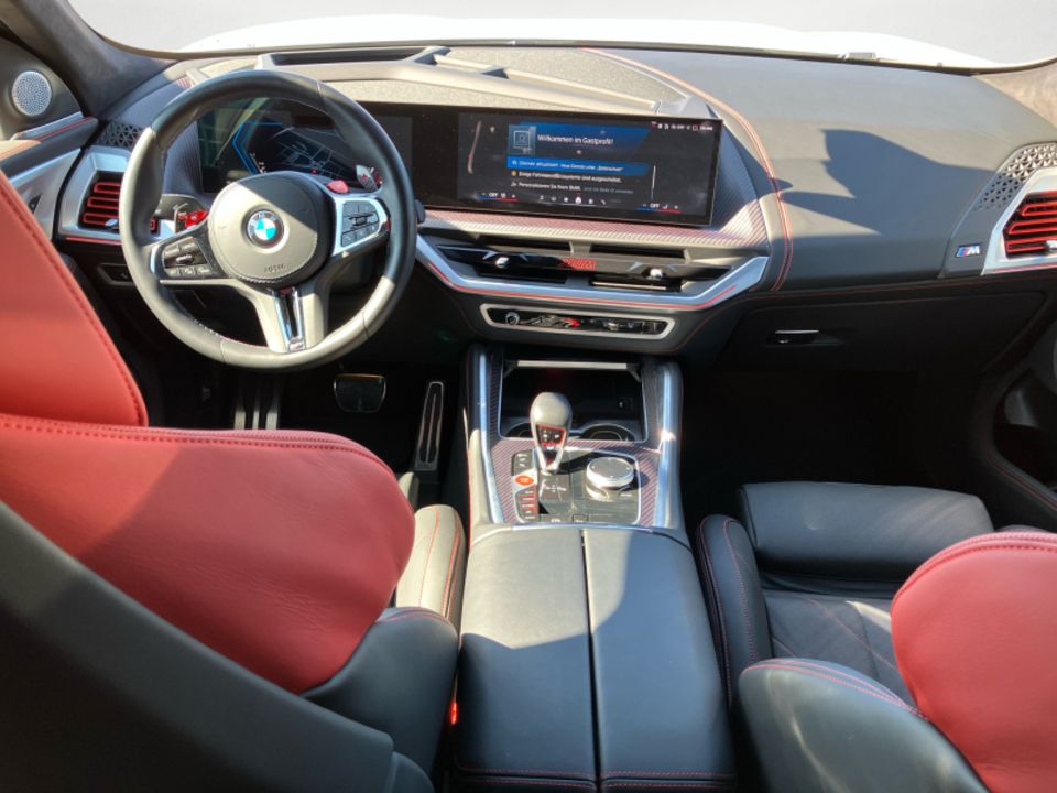 BMW XM