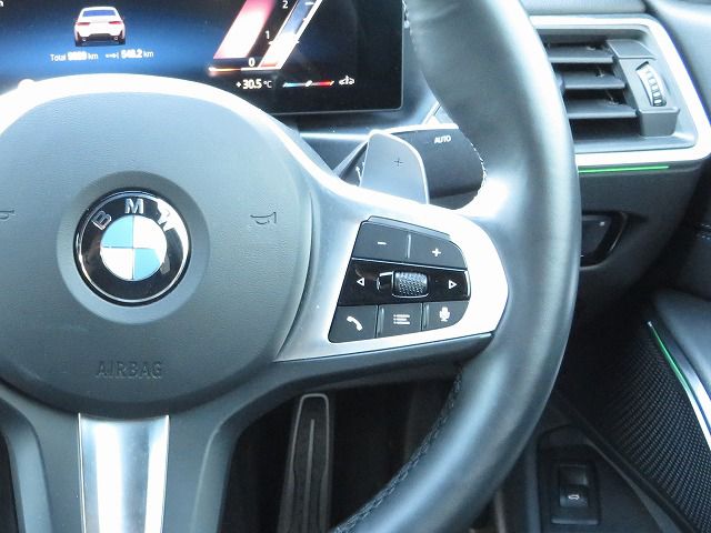 320d xDrive Berline RHD