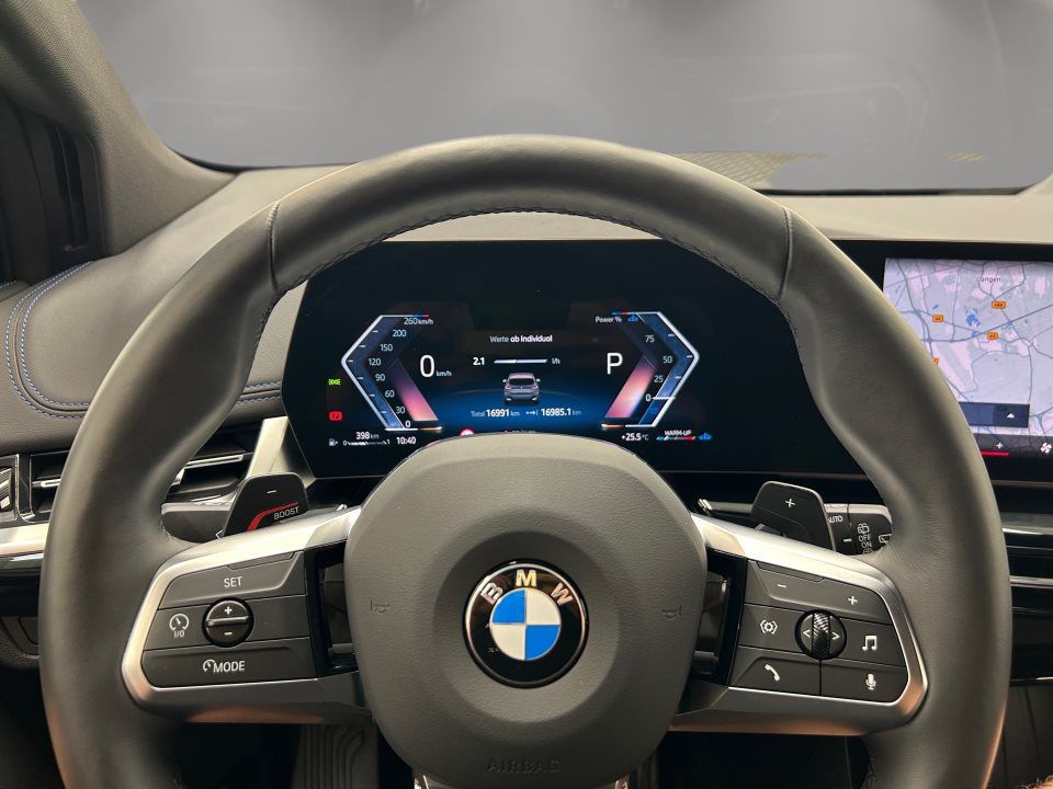 BMW 218