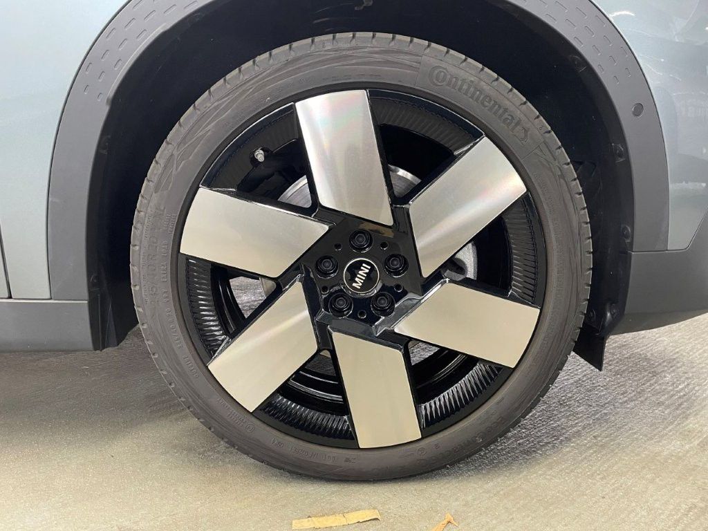 U25 MINI Countryman SE ALL4