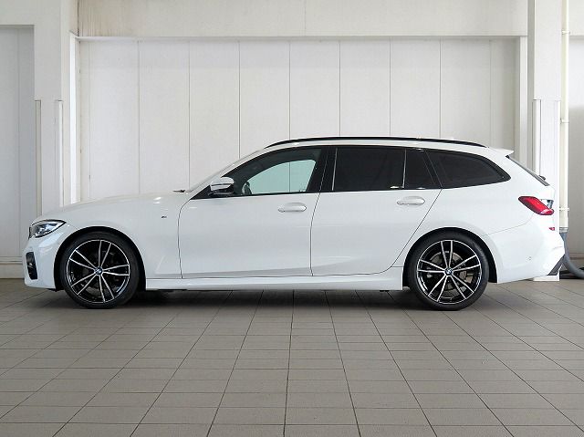 G21 318i Touring