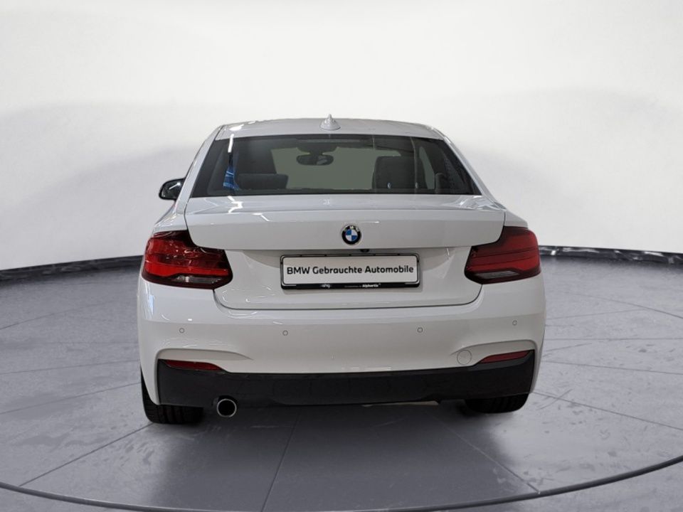 BMW 218