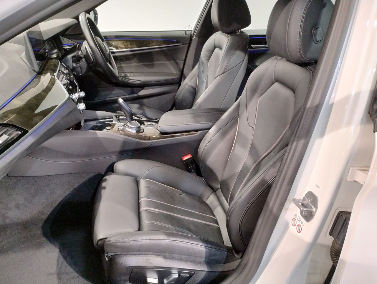 520i Sedan RHD