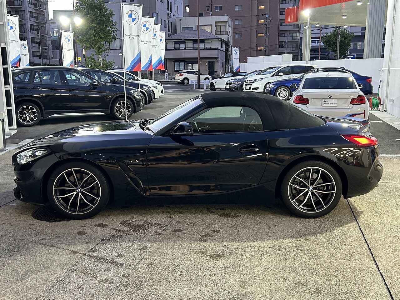 G29 z4 sDrive20i RHD