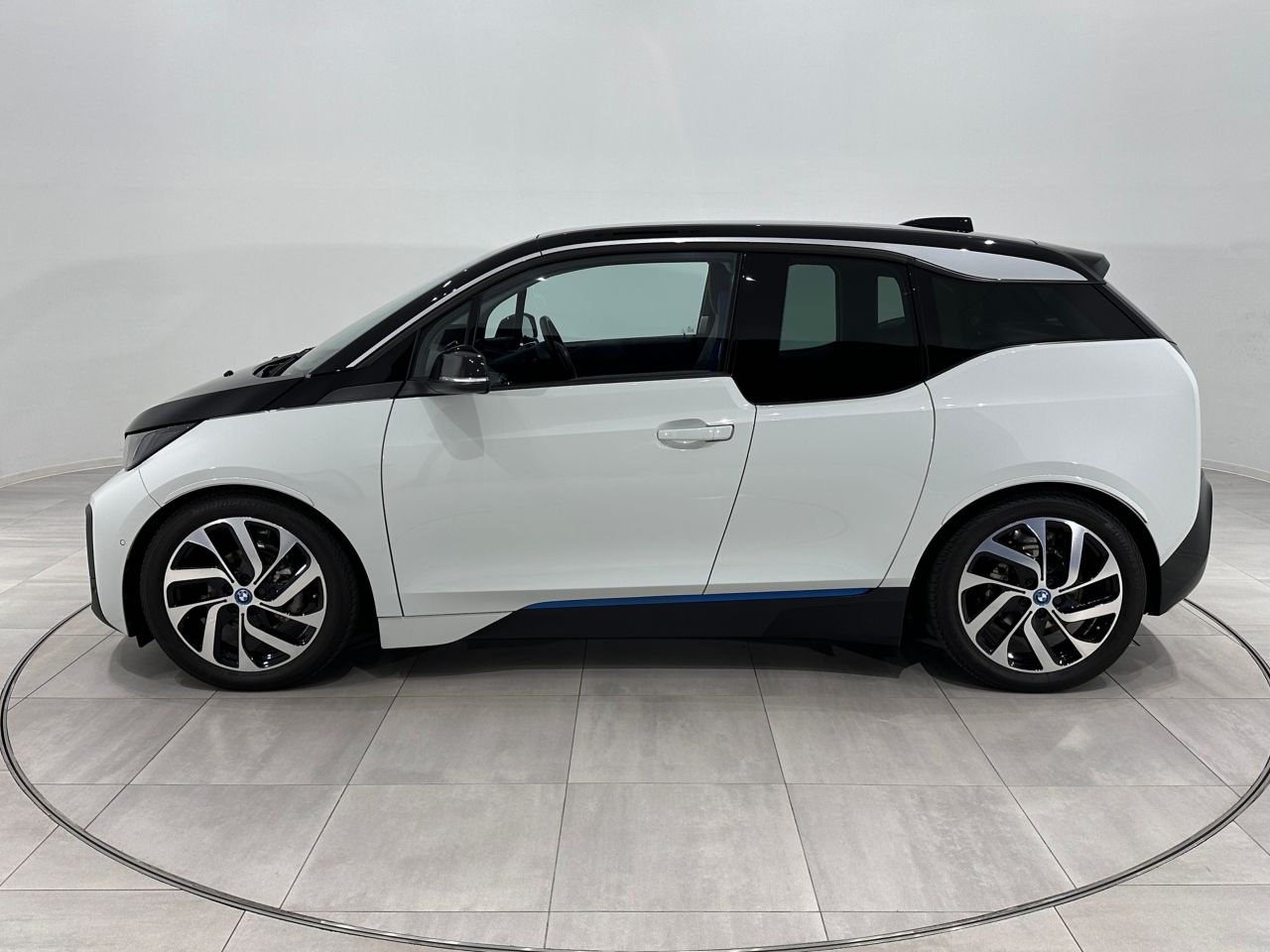 BMW i3 94Ah (with Range Extender) LCI