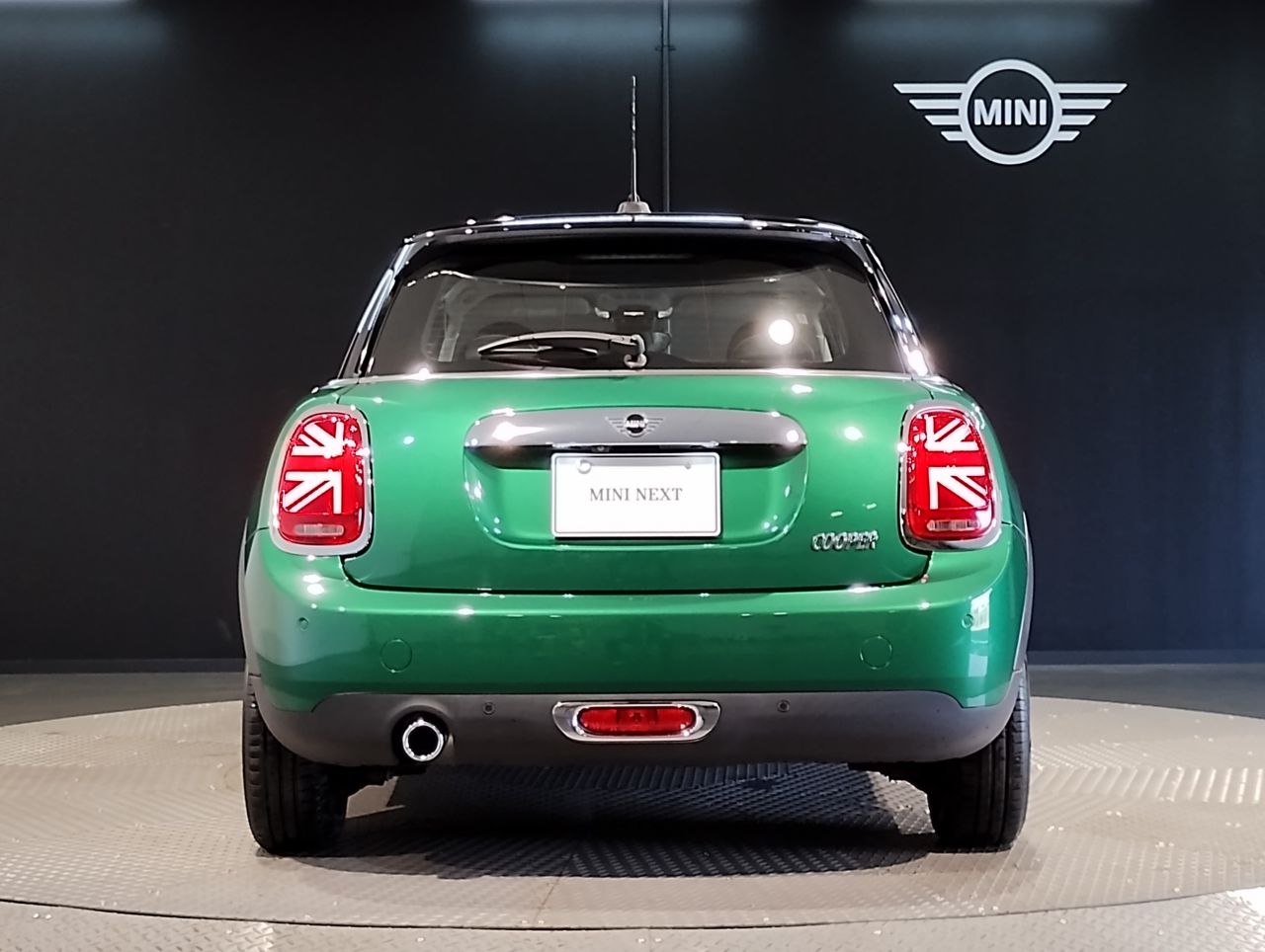 F55 MINI Cooper 5-Door Hatch LCI