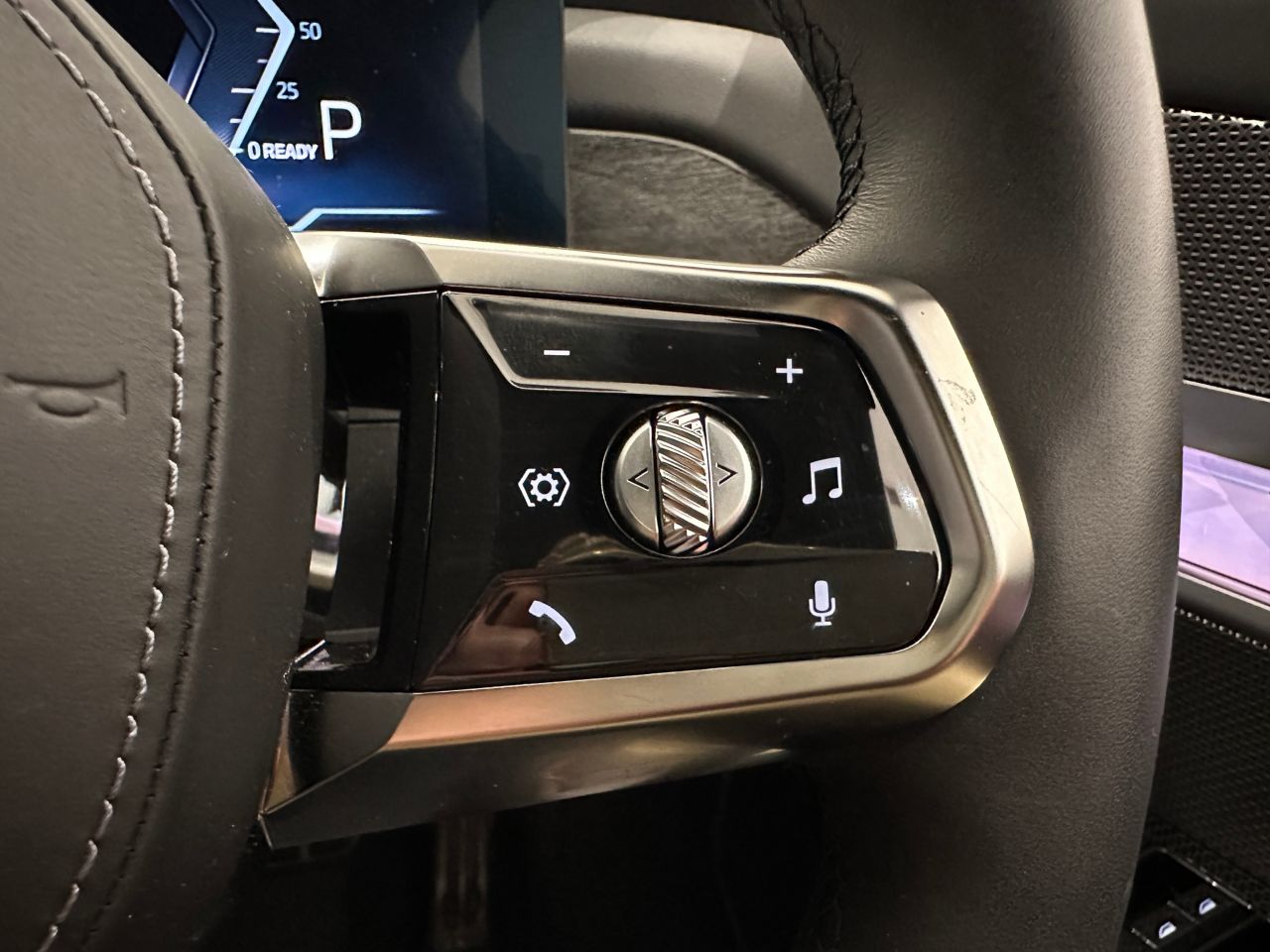 i7 xDrive60 Sedan RHD