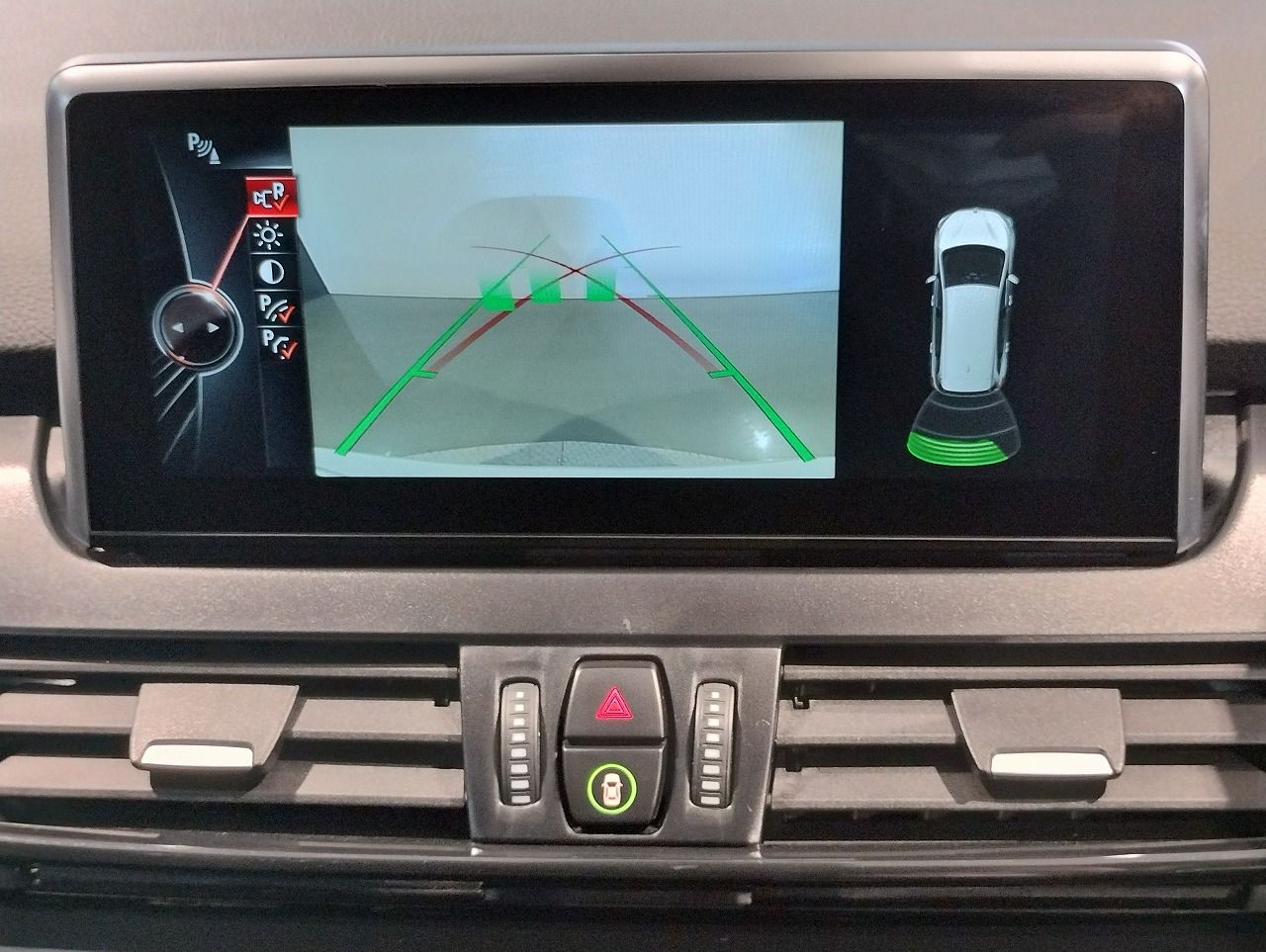 218I GRAN TOURER RHD