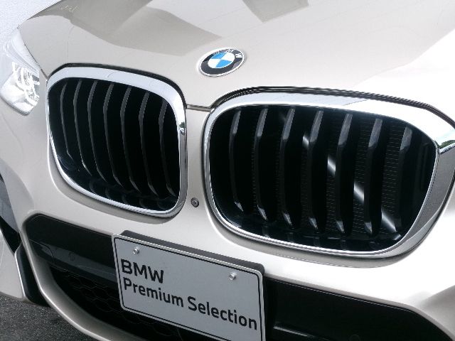 X4 xDrive20d RHD