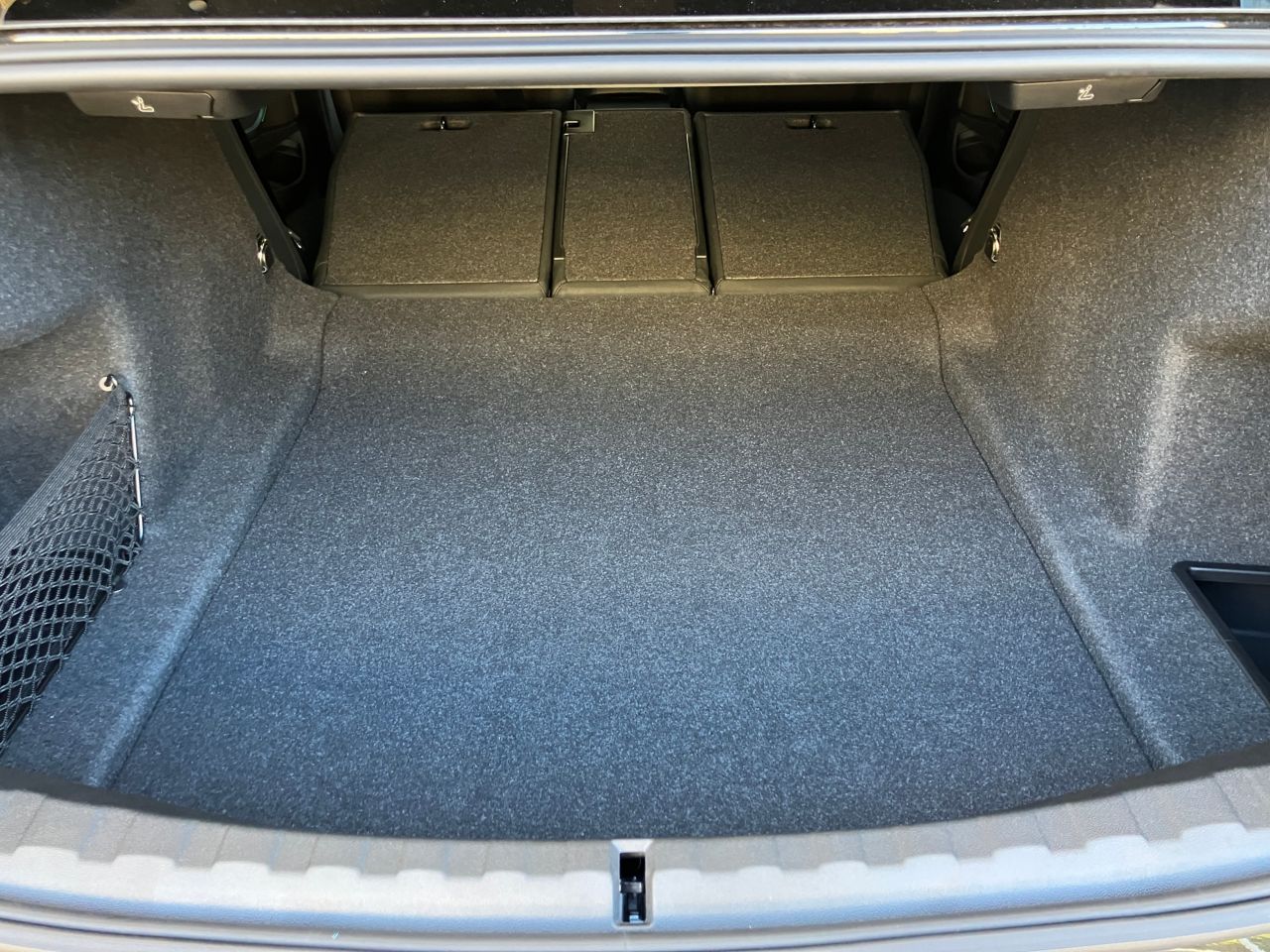 320d xDrive Berline RHD