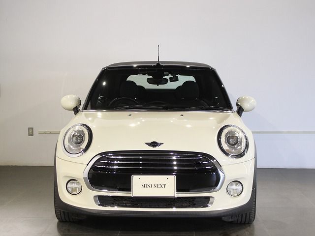 MINI CONVERTIBLE COOPER