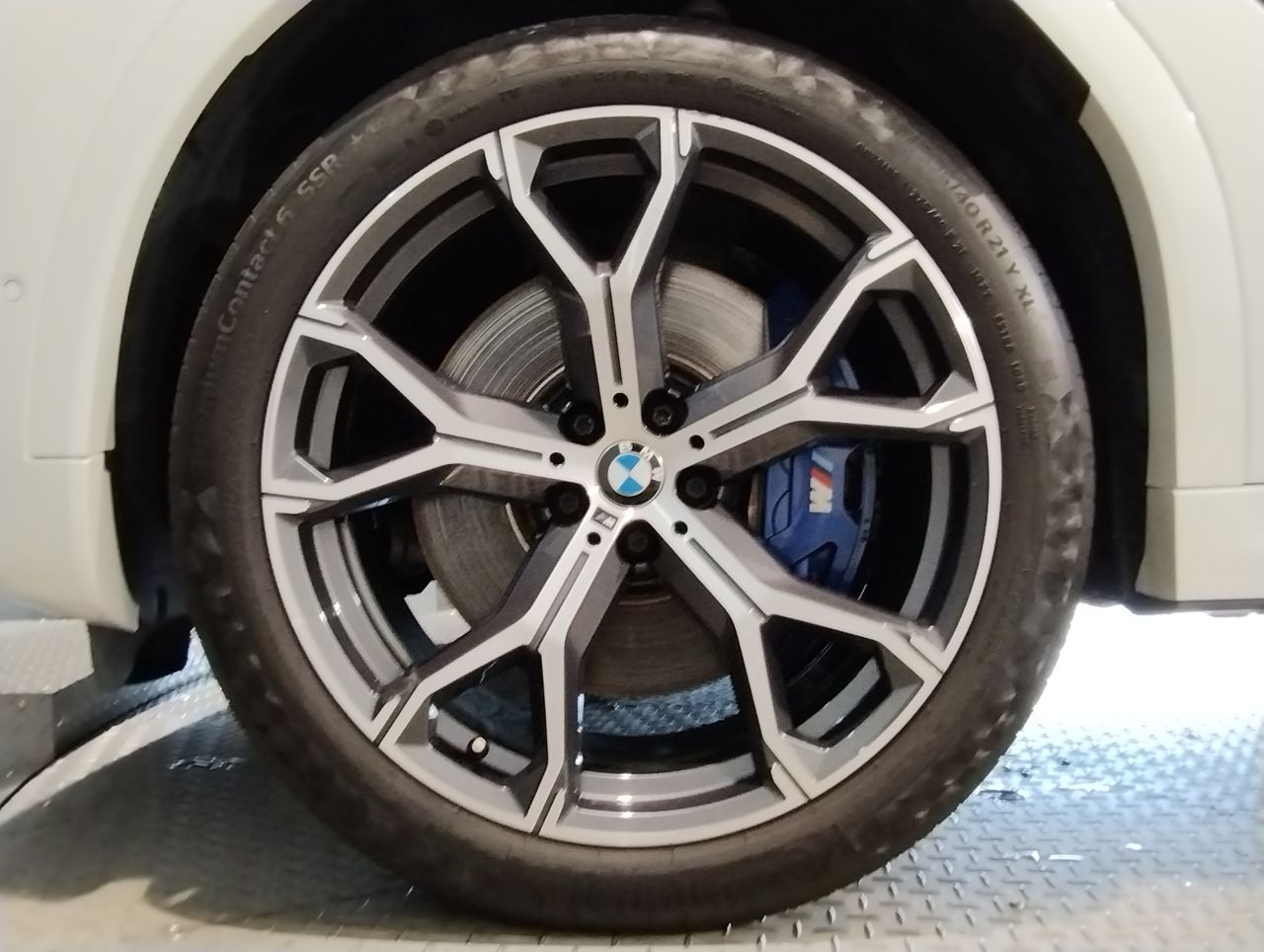 X* xDrive30d RHD