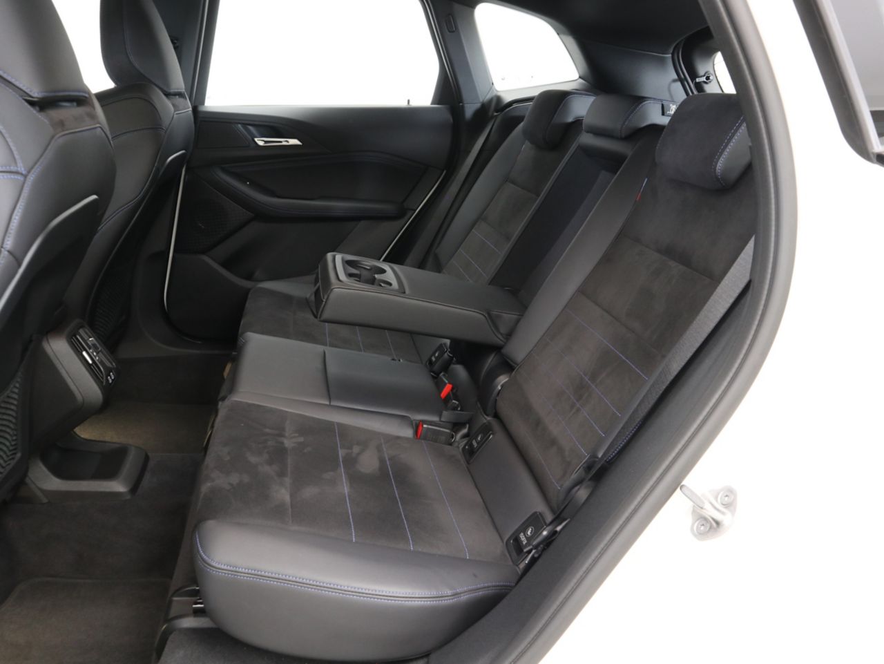 U06 218d Active Tourer B47 2.0d