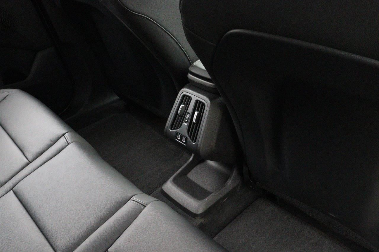 iX2 xDrive30 MSP