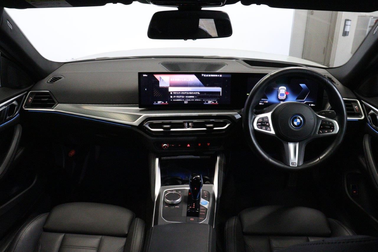 G26 i4 eDrive40 RHD