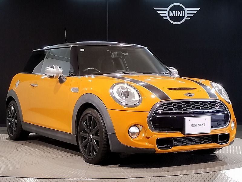 F56 COOPER S D(AT)