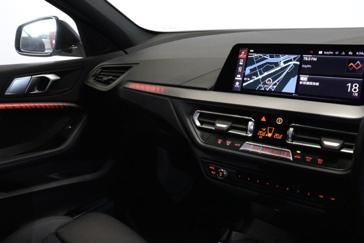 F40 118d Sports Hatch 5-door B47 2.0d