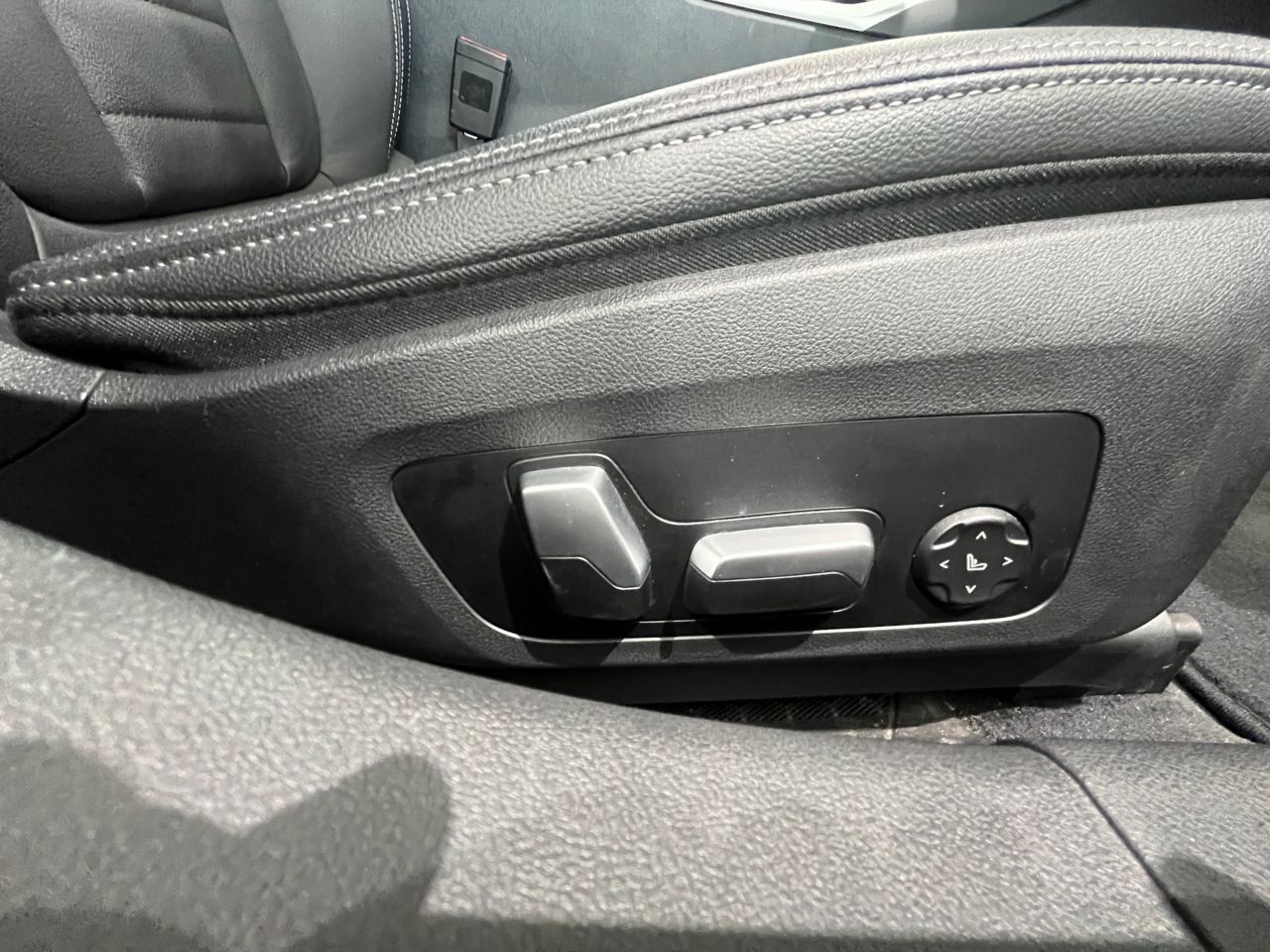 G21 320d xDrive Touring RHD
