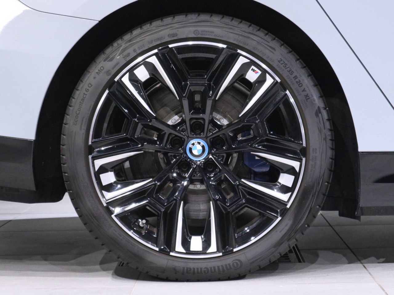 BMW i5 M60 xDrive Sedan RHD