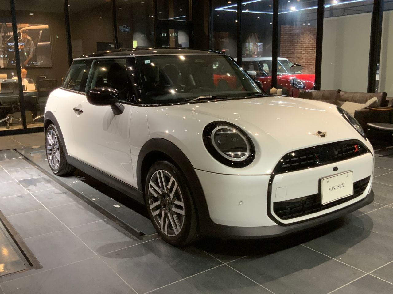 F66 MINI Cooper S 3Dr