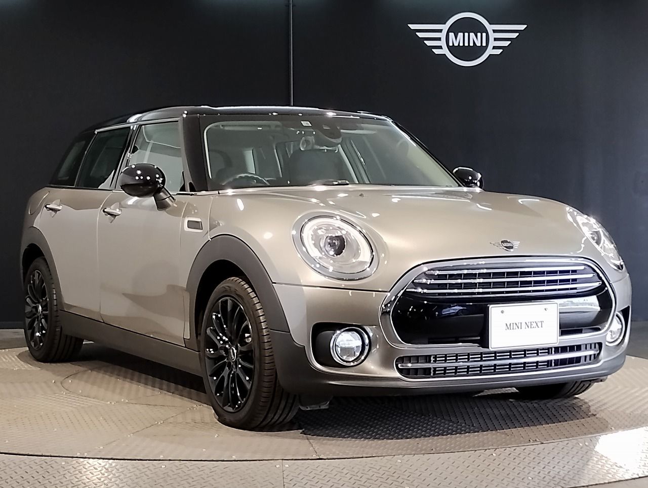 MINI CLUBMAN COOPER D