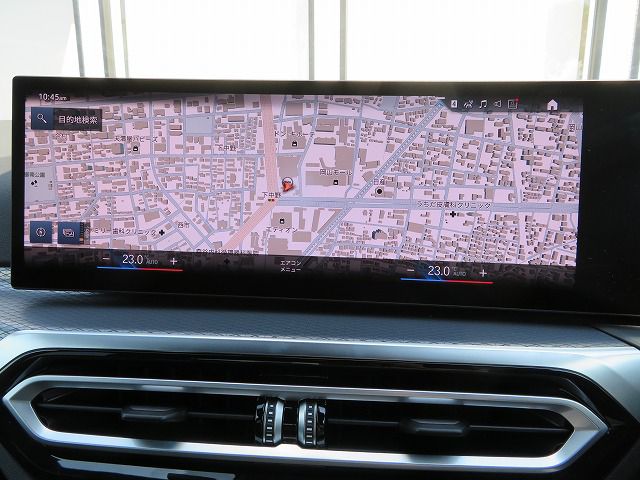 320d xDrive Berline RHD