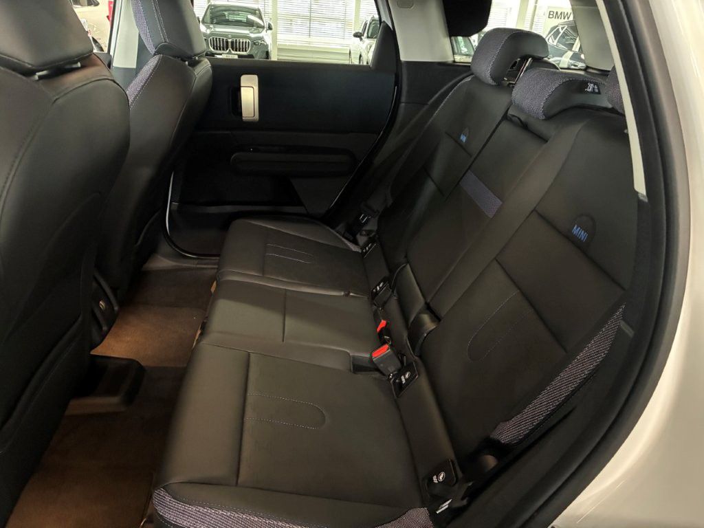 U25 MINI Countryman C