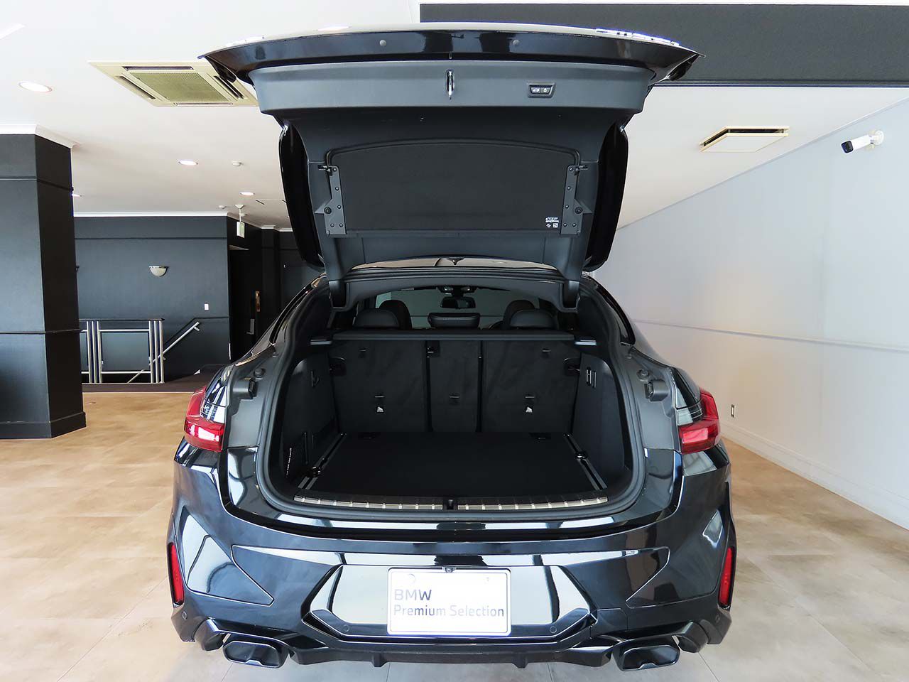 G02 X4 M40i RHD LCI