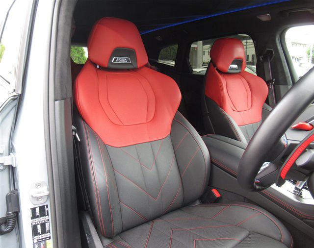 XM Label RHD