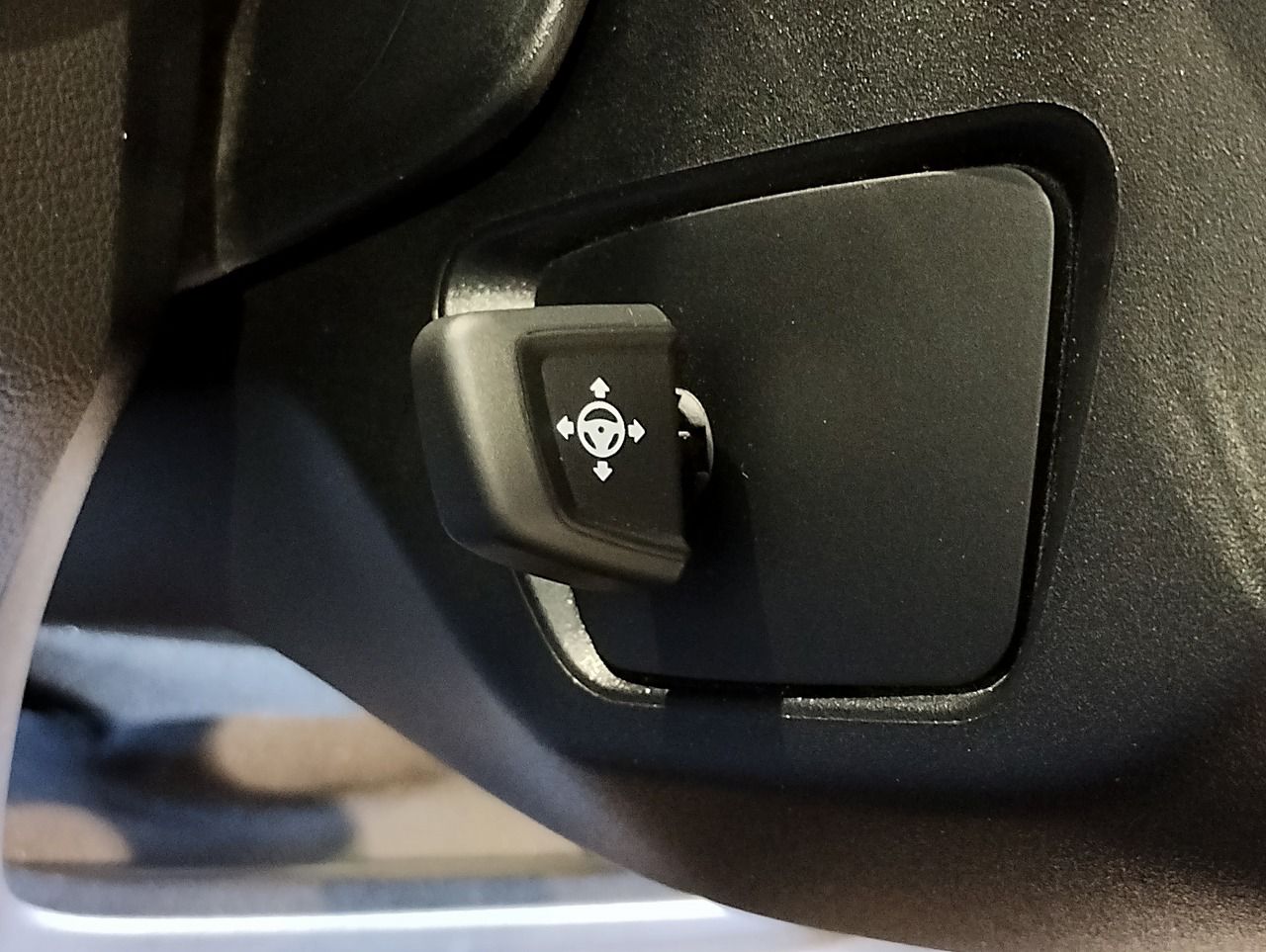 523D