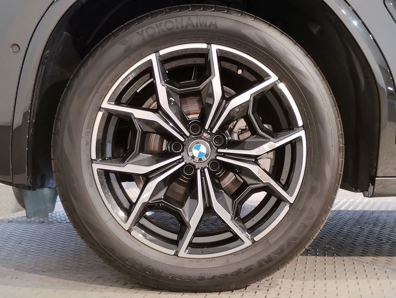 X4 xDrive20d RHD