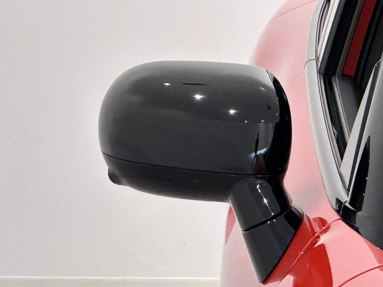 J05 MINI Aceman SE
