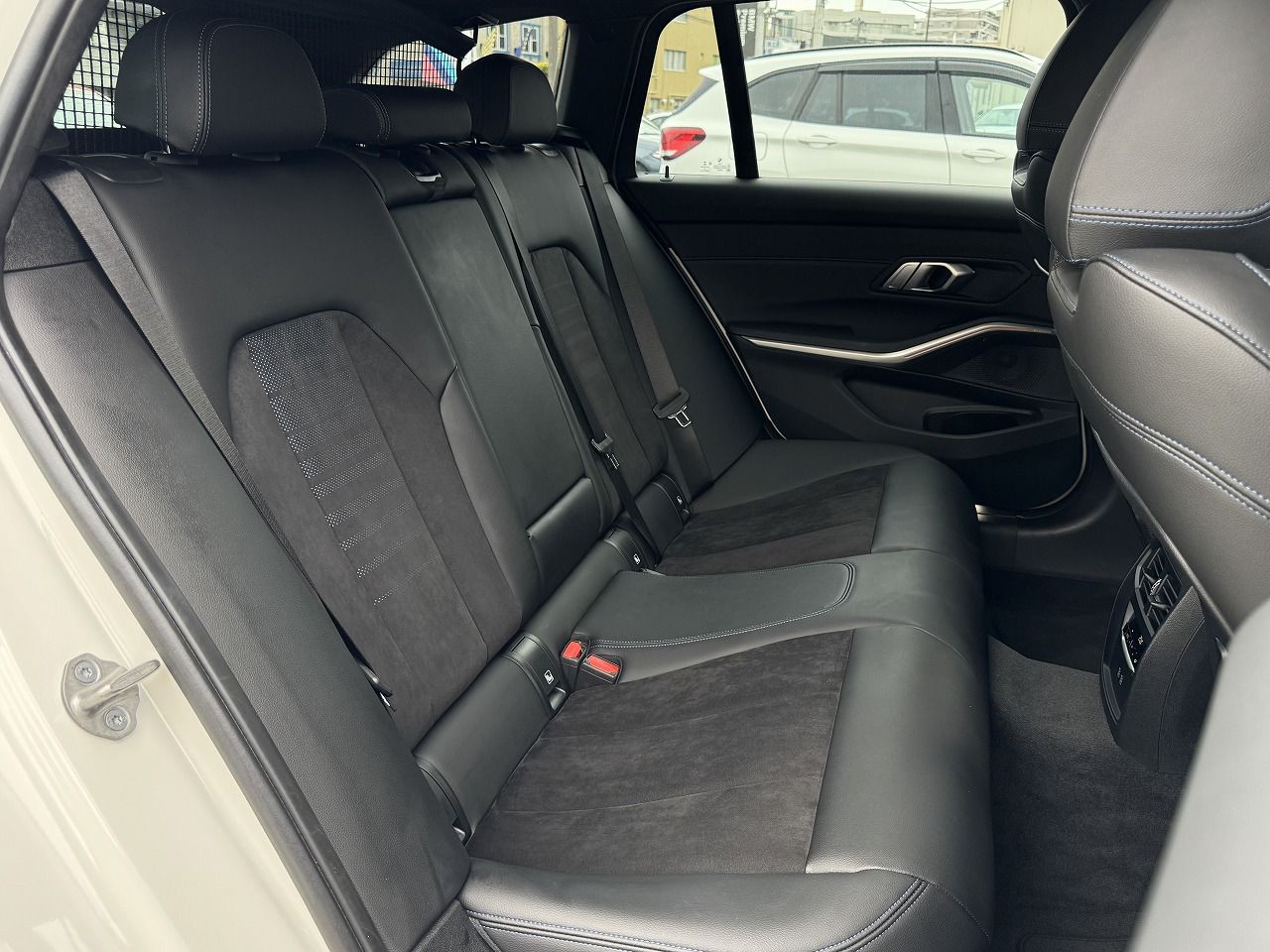 G21 318i Touring