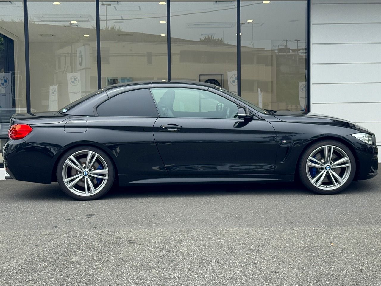 435I CABRIOLET RHD