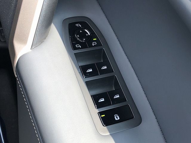 i20 iX xDrive40
