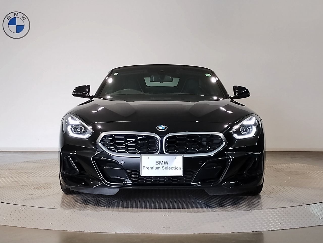 G29 z4 sDrive20i RHD