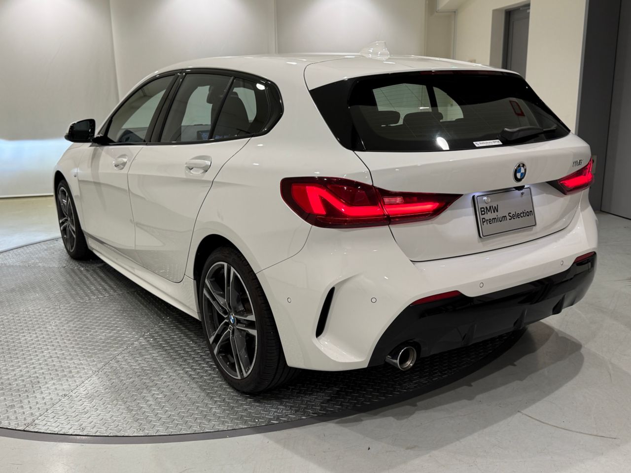 118i RHD