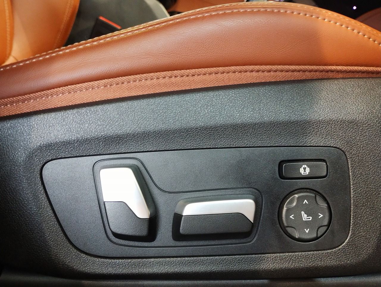 X4 xDrive20d RHD
