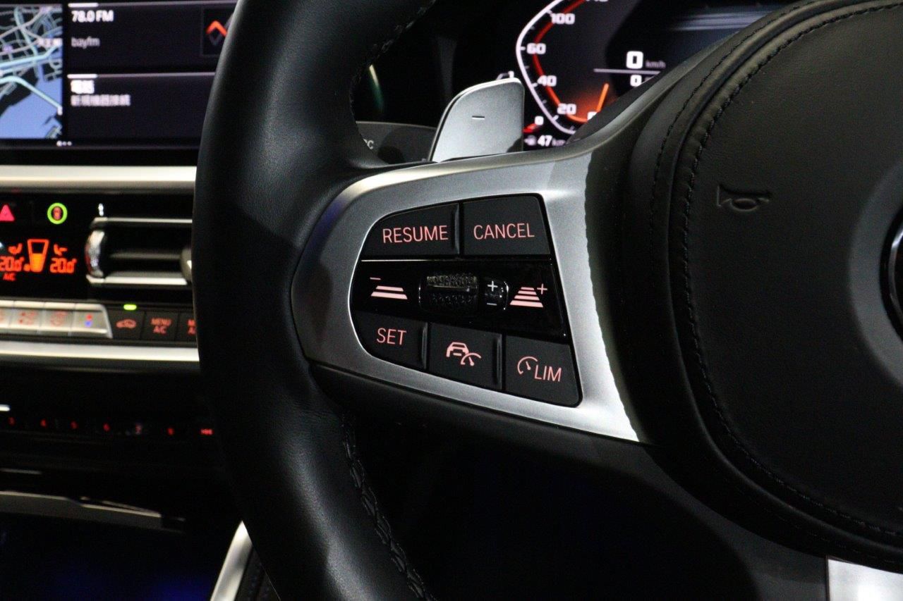 M240i xDrive Coupé RHD