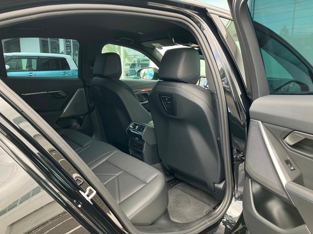 520i Sedan RHD