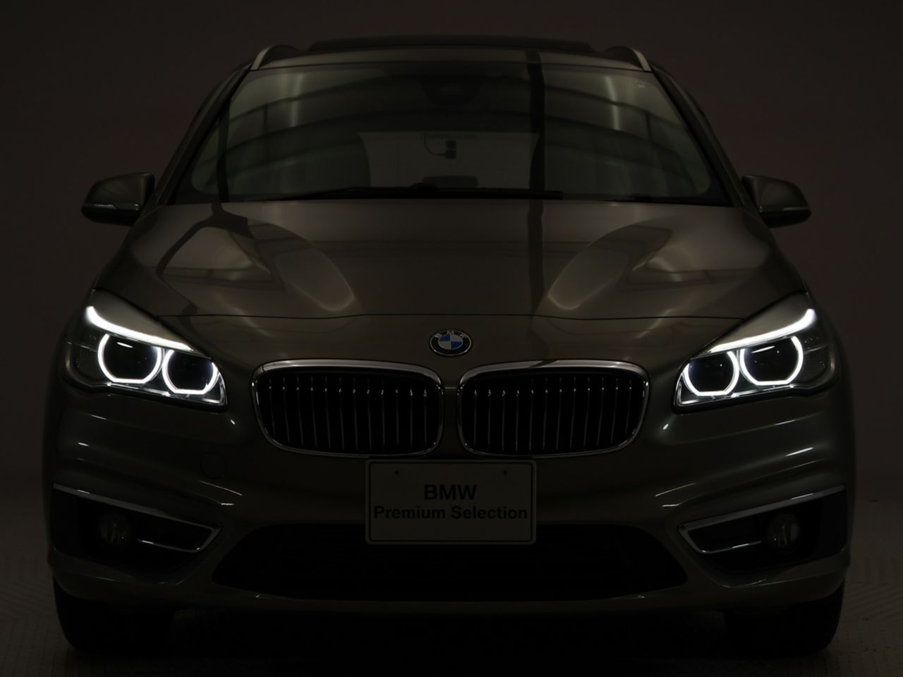 218D GRAN TOURER RHD