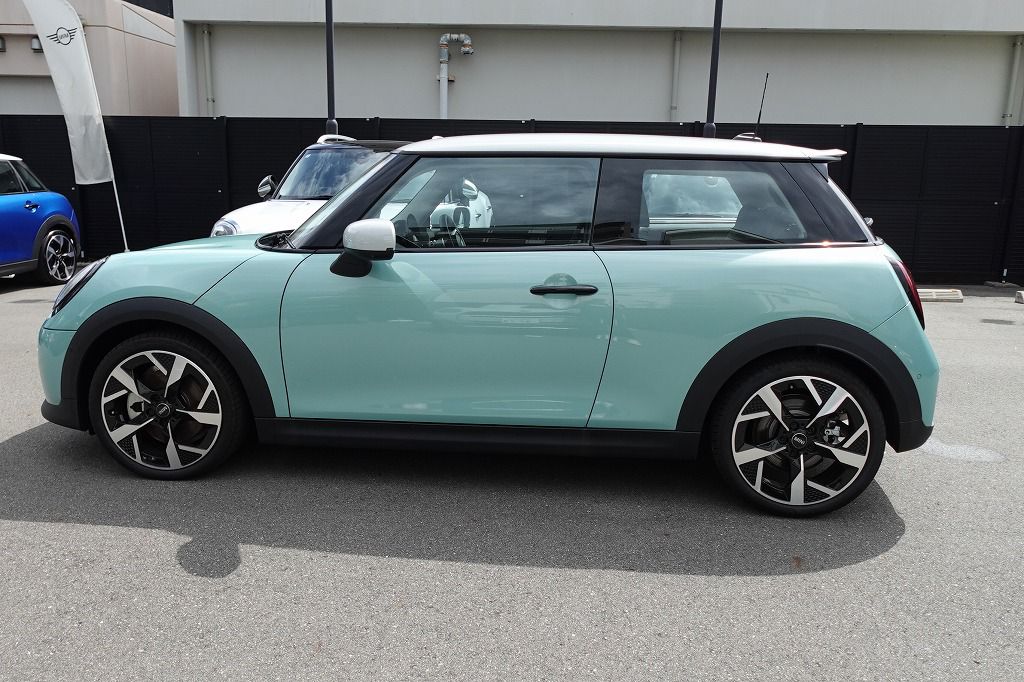 F66 MINI Cooper S 3Dr