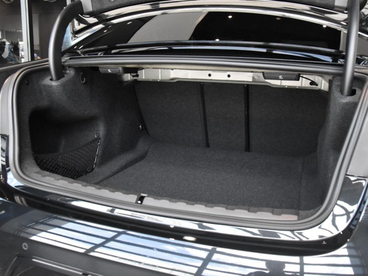 320d xDrive Berline RHD
