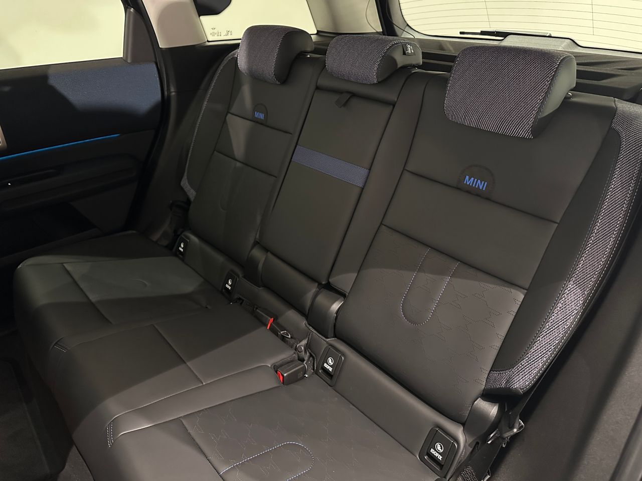 U25 MINI Countryman SE ALL4
