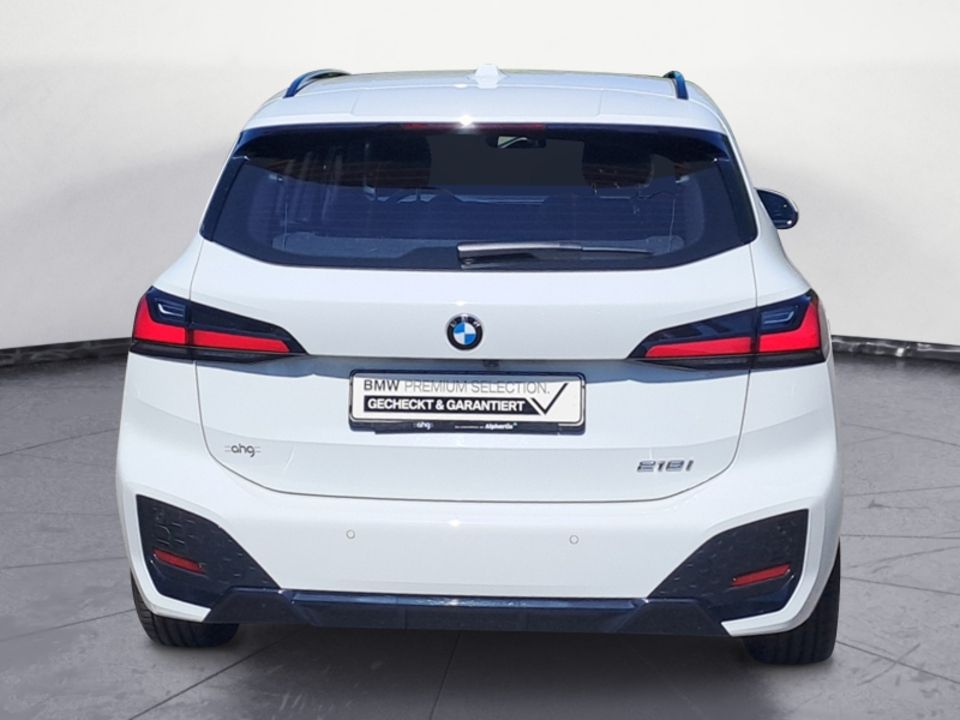 BMW 218